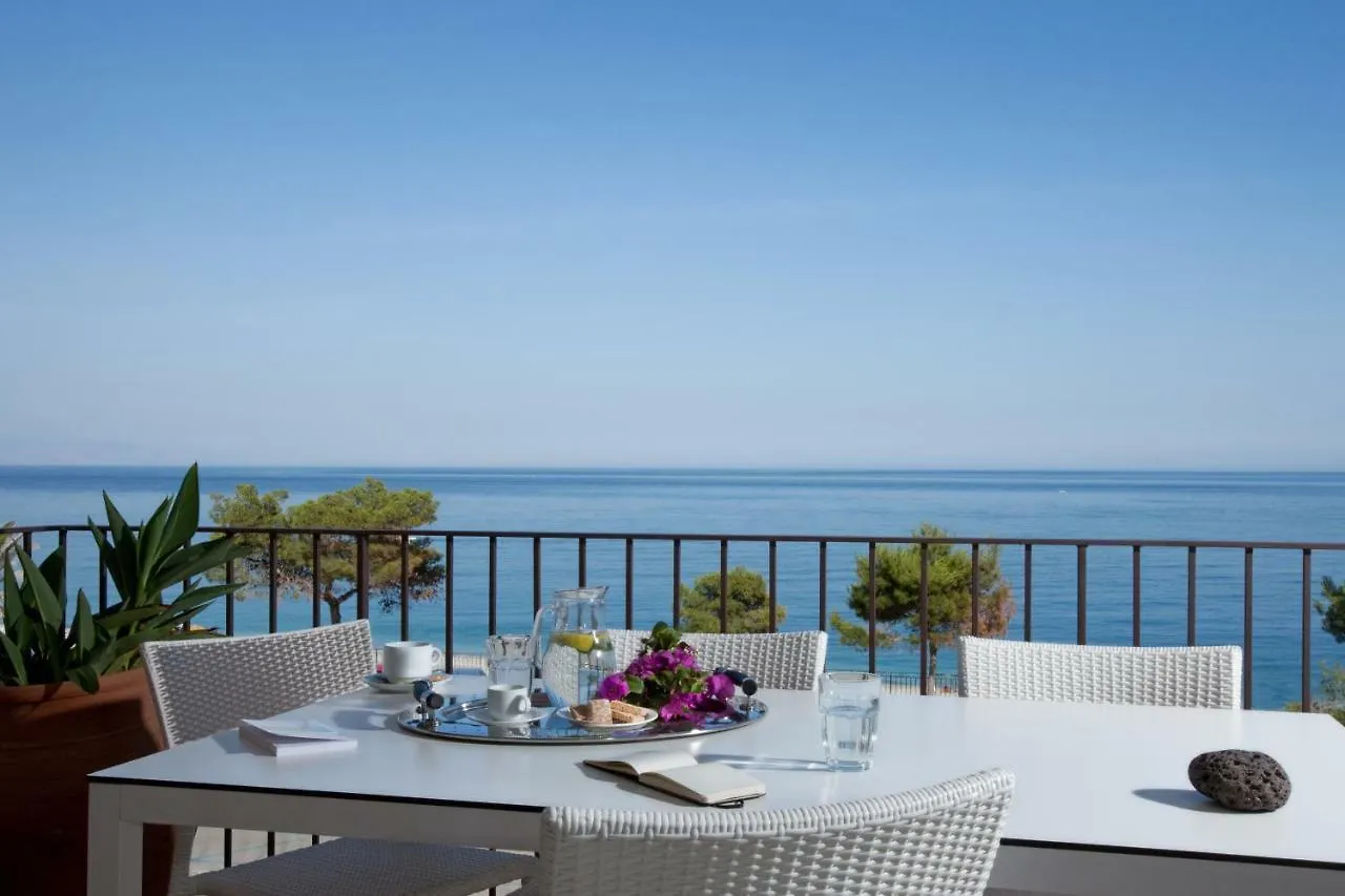 Taormina Mare Apartments,Suites & Beachclub 0*,  Italy