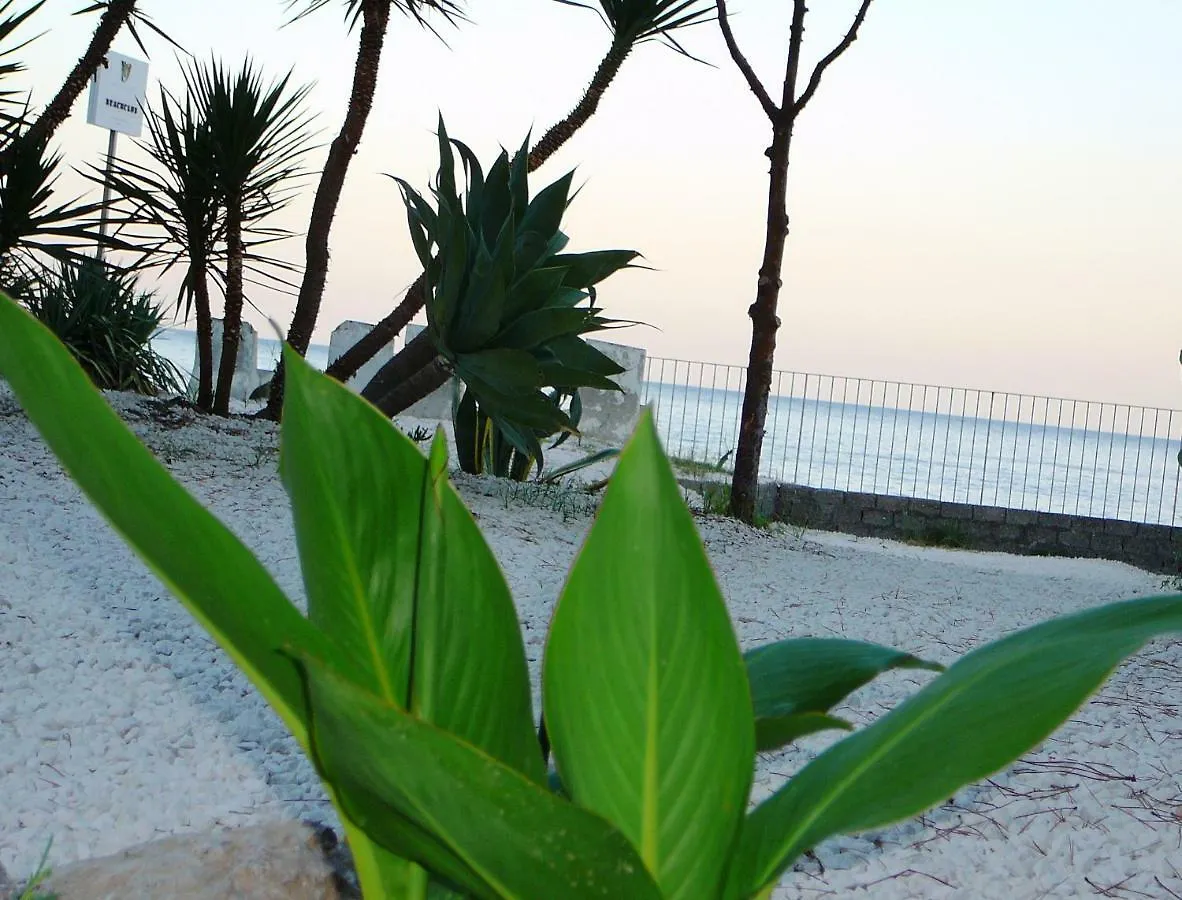 Taormina Mare Apartments,Suites & Beachclub 0*,