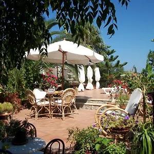 Apartment Holidaysora - Il Giardino Di Graziella, Taormina